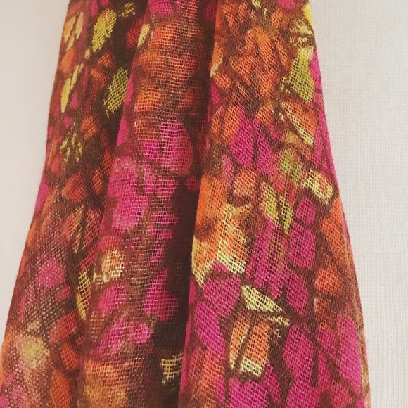 ✨HP✨ Venetian Neon Print Infinity Scarf Wrap - Picture 3 of 6